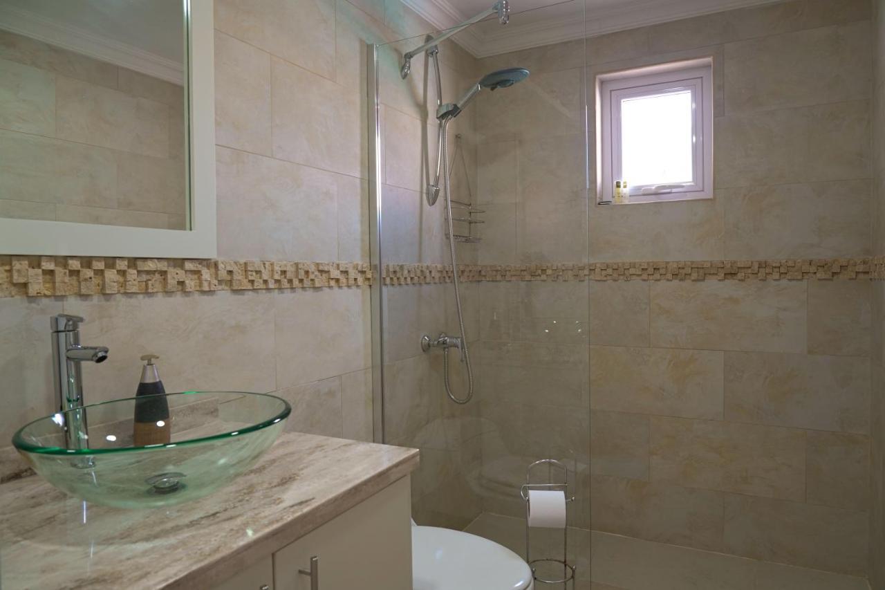 Aruba'S Bakval Suites Екстер'єр фото