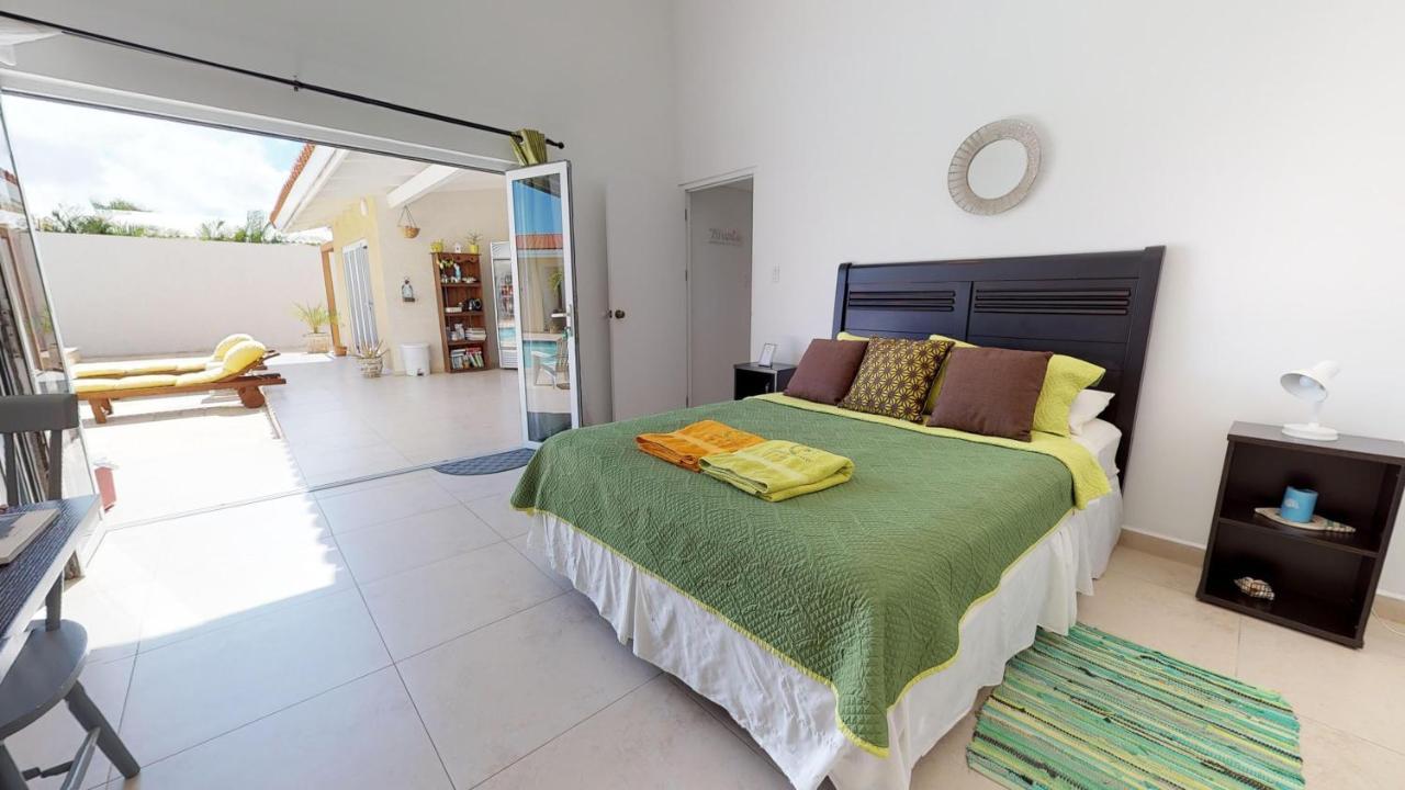 Aruba'S Bakval Suites Екстер'єр фото